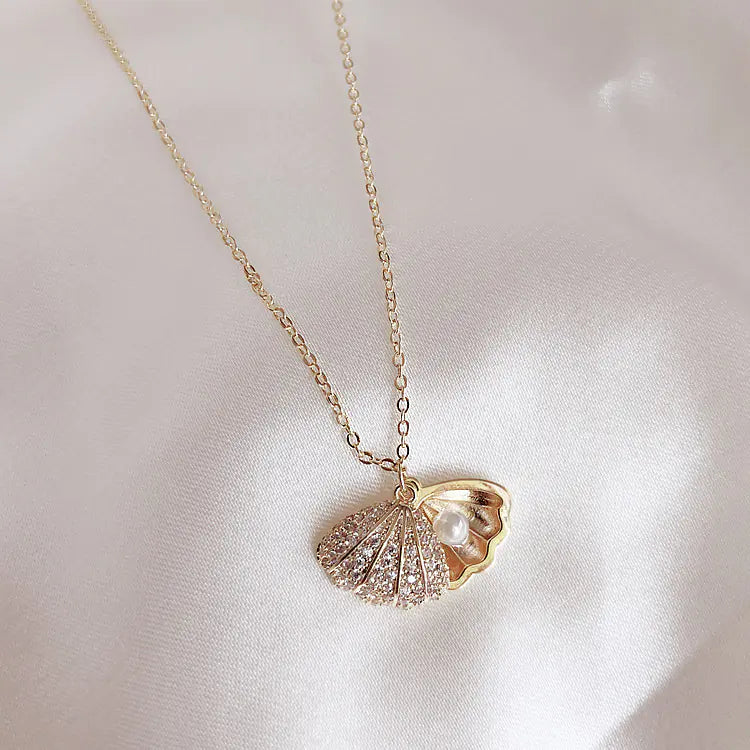 Titanium Steel Necklace - Korean Style Letter Pendant